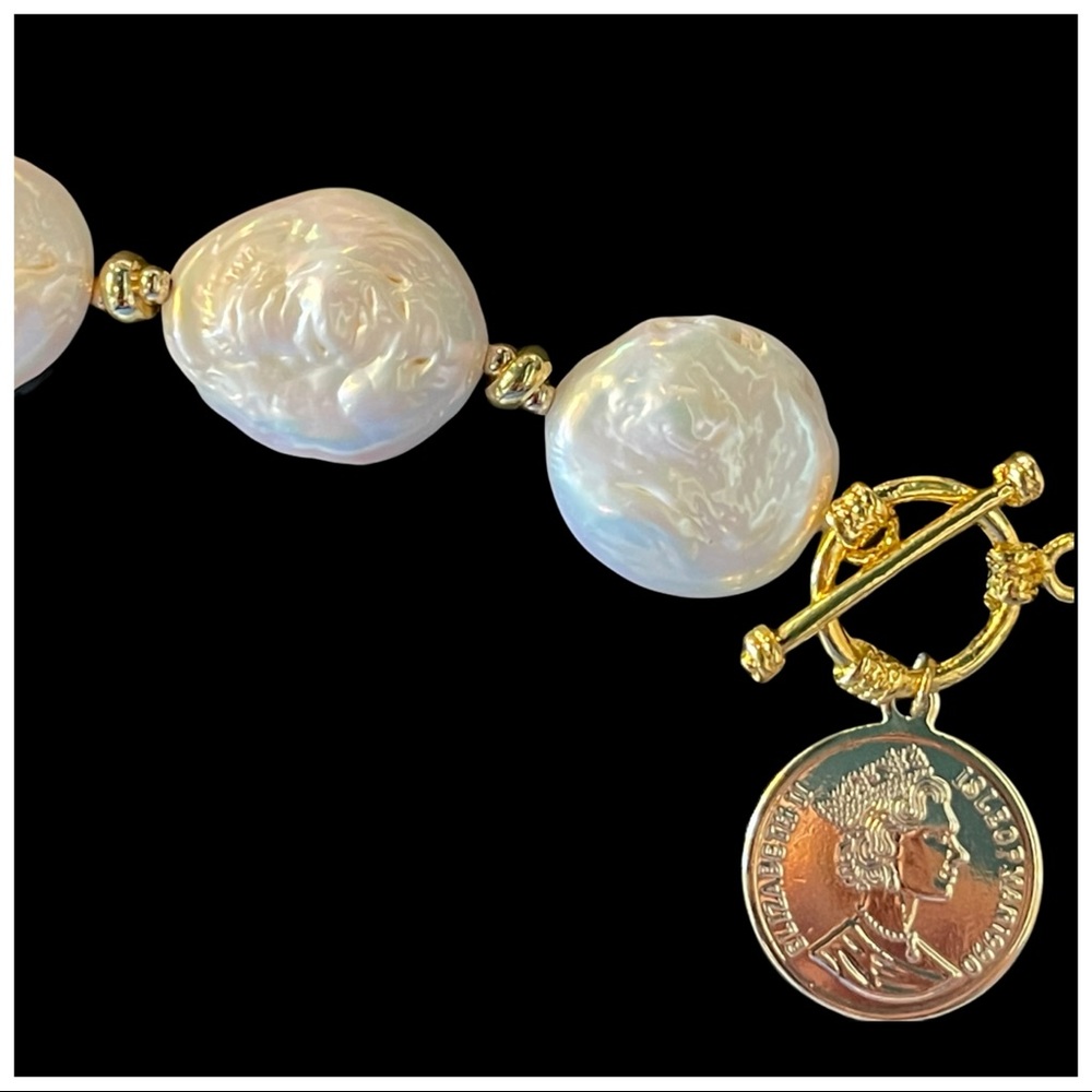 Natural Pearl Coin Necklace - Picture 6 of 11